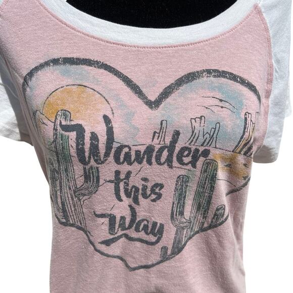 Rue 21 Women’s M T-shirt - Picture 1 of 5